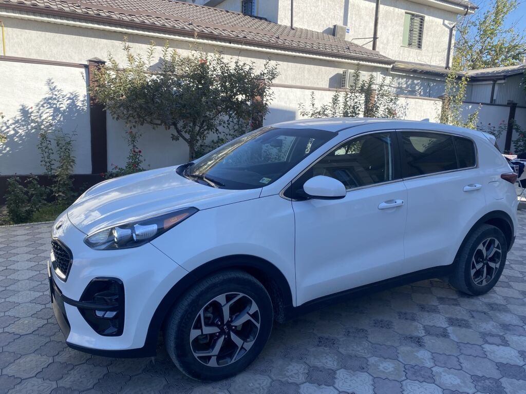 Kia Sportage: 2019 г., 2.4 л, Автомат, Бензин, Кроссовер: фото 2