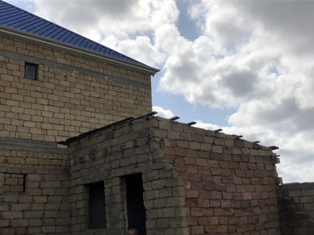 Tikinti, Bələdiyyə