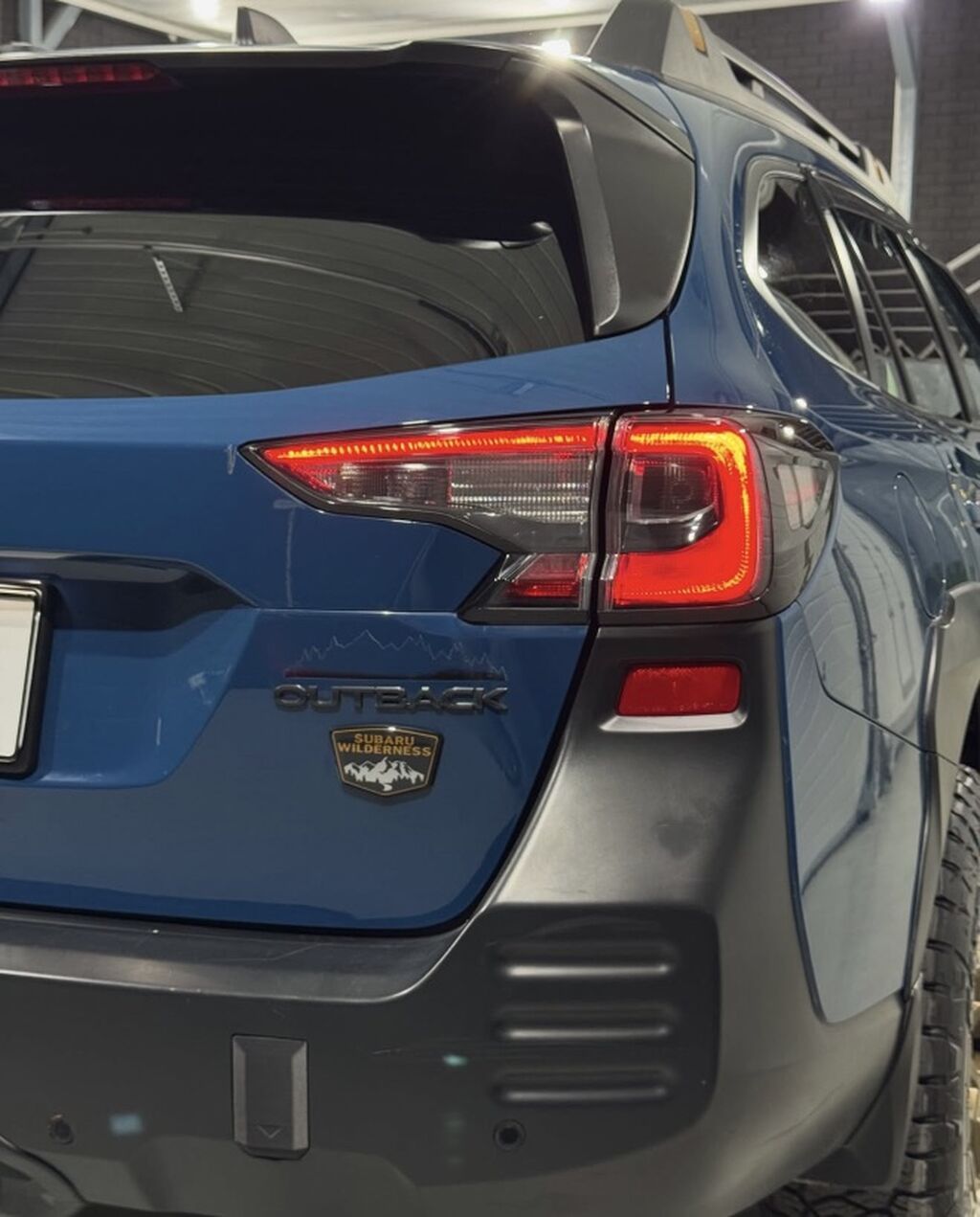 Subaru Outback: 2021 г., 2.4 л, Вариатор, Бензин, Универсал: фото 3