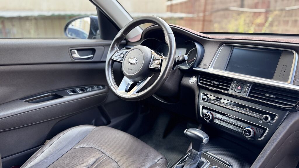 Kia K5: 2018 г., 2 л, Автомат, Бензин, Седан: фото 3