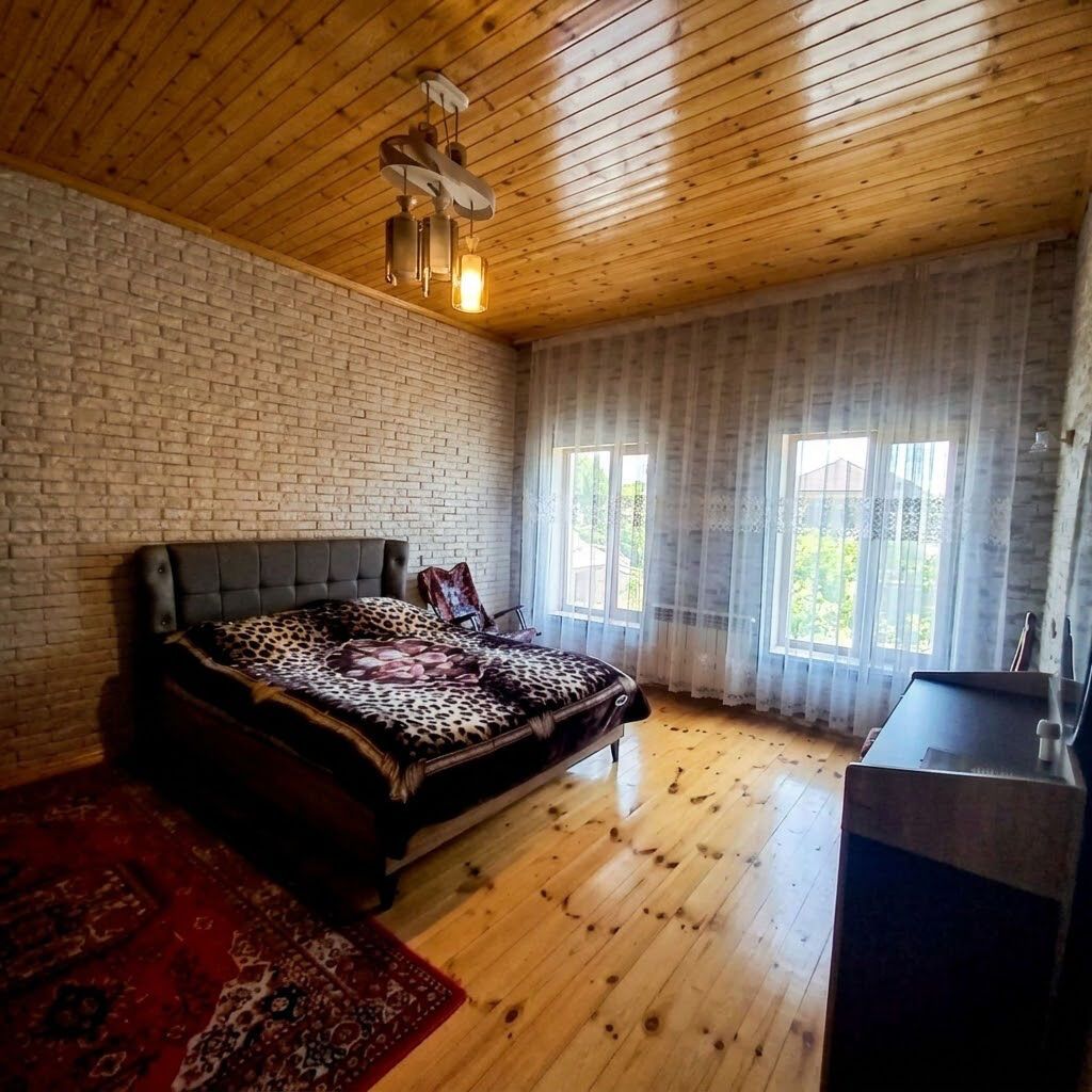Lənkəran, 320 kv. m, 6 otaqlı, İşıq, Kanalizasiya, Kombi