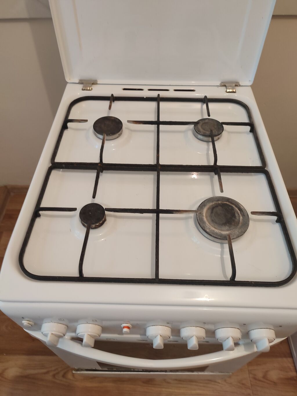 Газовая печь, Indesit, Б/у, Напольная, цвет - Белый: фото 2