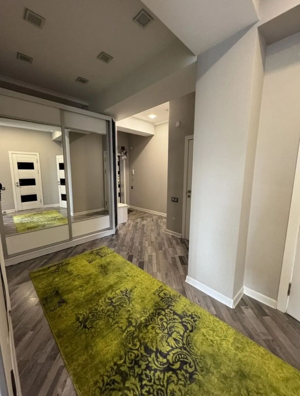 2 комнаты, 77 м², Золотой квадрат Элитка, 6 этаж, Дизайнерский ремонт: фото 8