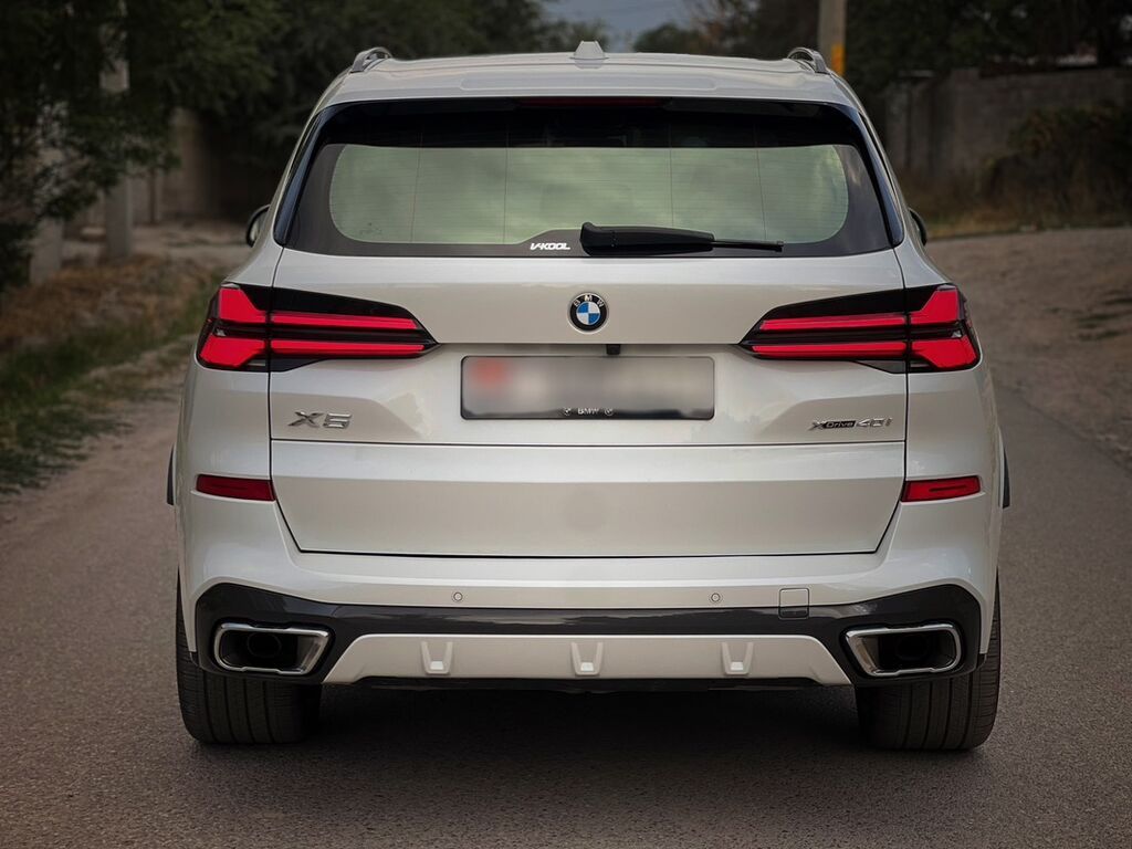 BMW X5: 2024 г., 3 л, Автомат, Бензин, Кроссовер: фото 4