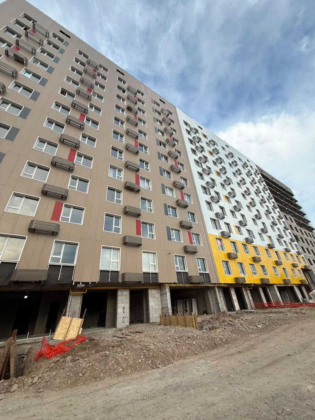 3 комнаты, 71 м², Элитка, 10 этаж, ПСО (под самоотделку) — фото 2