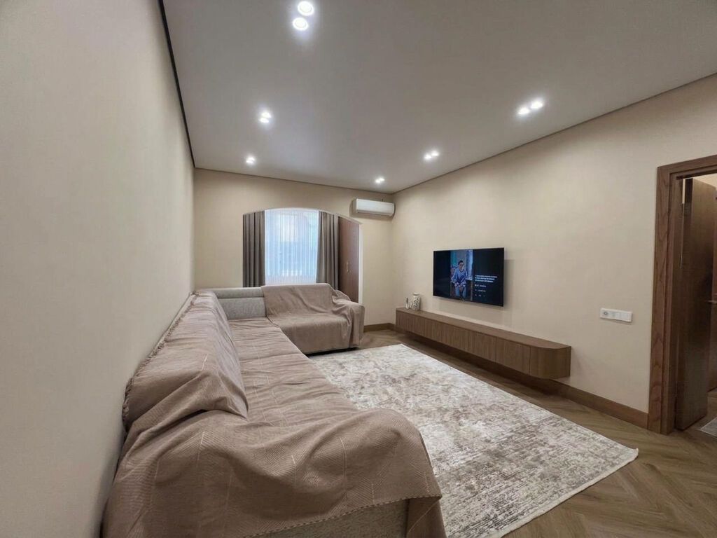 2 комнаты, 65 м², Улан-2 мкр 106 серия, 6 этаж, Евроремонт: фото 2