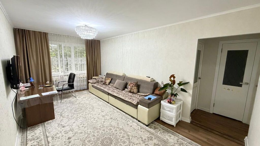 3 комнаты, 58 м², 104 серия, 1 этаж, Евроремонт