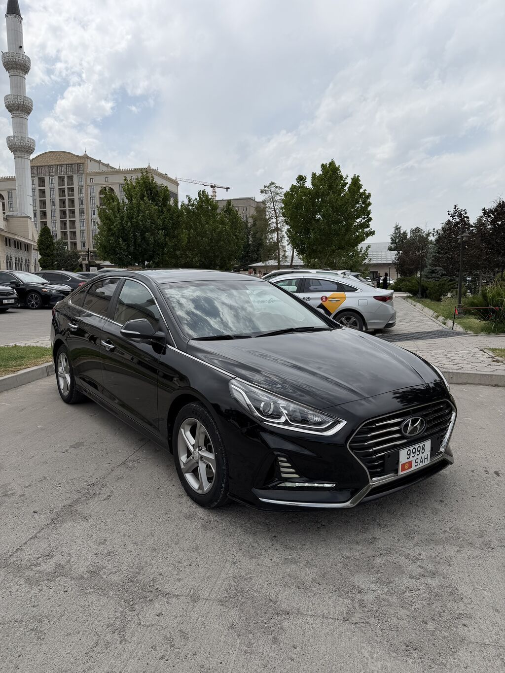 Hyundai Sonata: 2018 г., 2 л, Автомат, Газ, Седан — фото 2