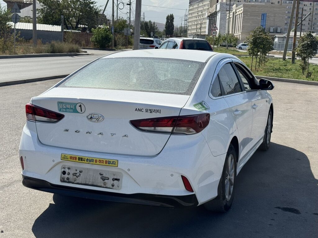 Hyundai Sonata: 2019 г., 2 л, Автомат, Газ, Седан: фото 7
