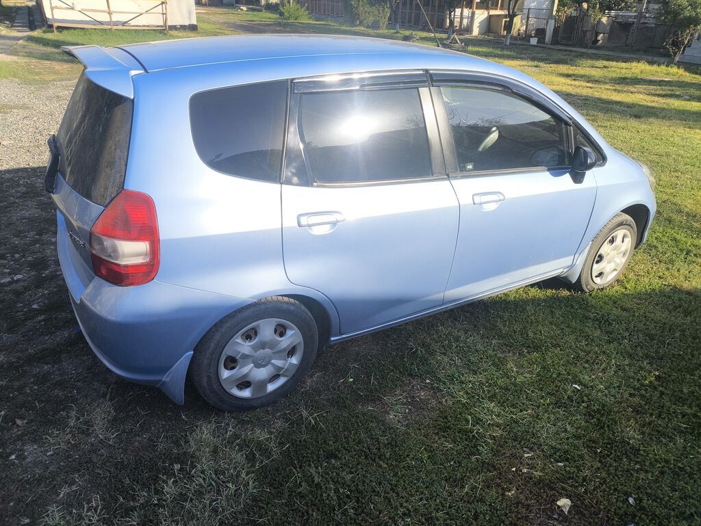 Honda Jazz: 2004 г., Хэтчбэк: фото 3