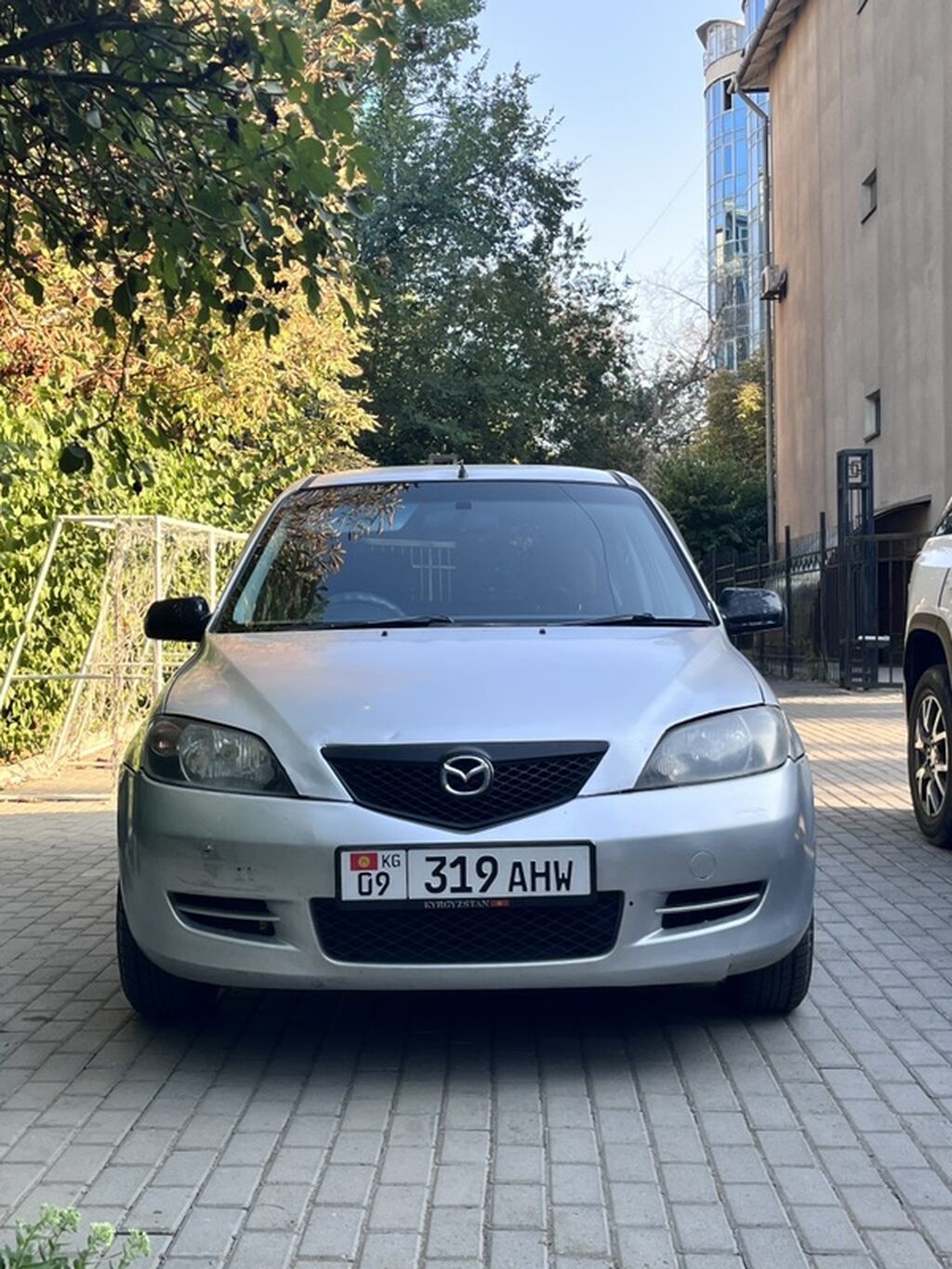 Mazda Demio: 2004 г., 1.3 л, Автомат, Бензин, Хэтчбэк: фото 2
