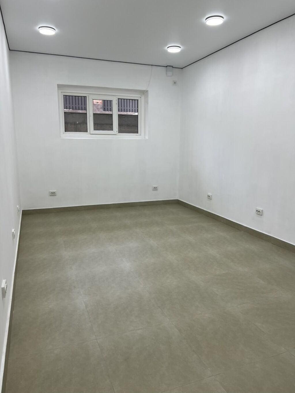 Продам коммерческое помещение 45 м² в ЖК Аалам Сити: фото 2