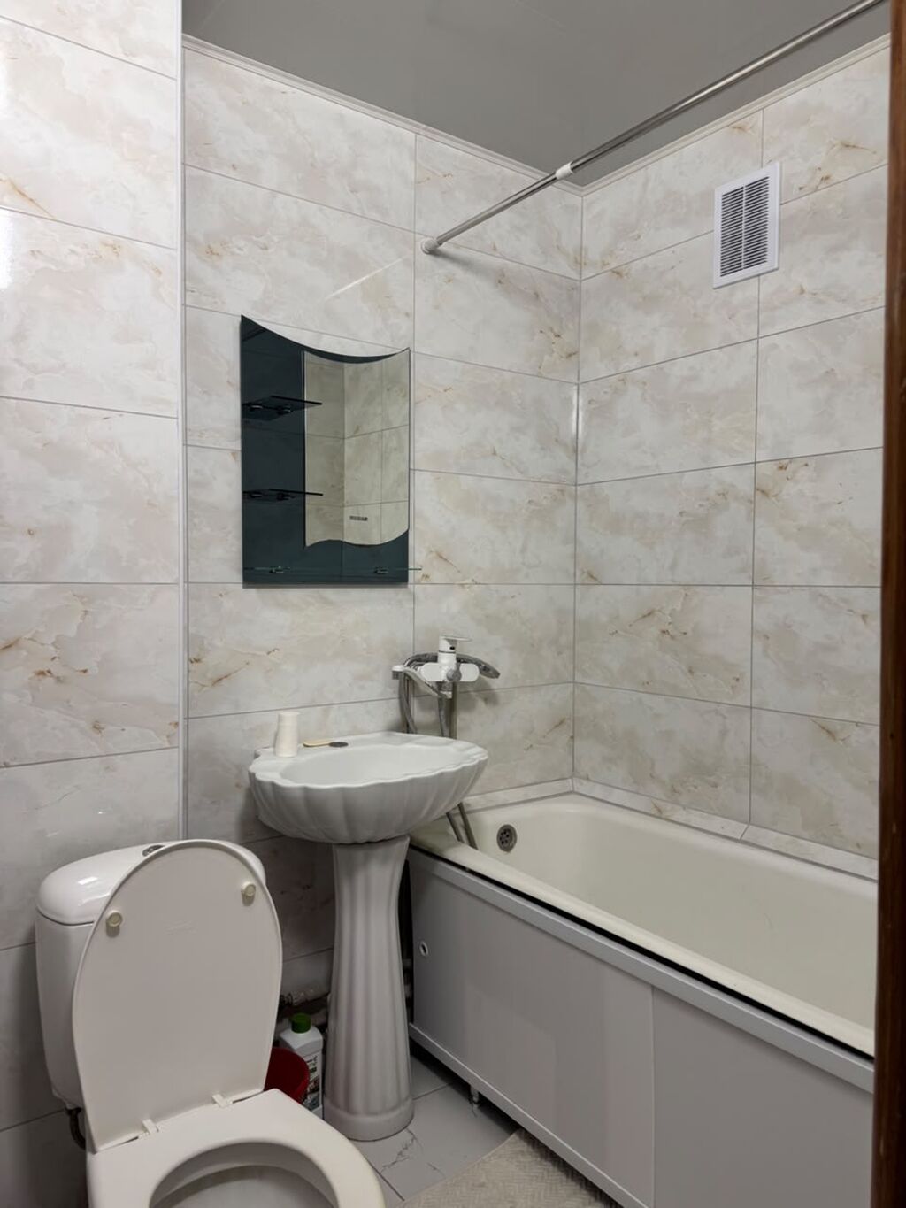 2 комнаты, 42 м², ТЦ Весна 104 серия, 2 этаж, Свежий ремонт: фото 5