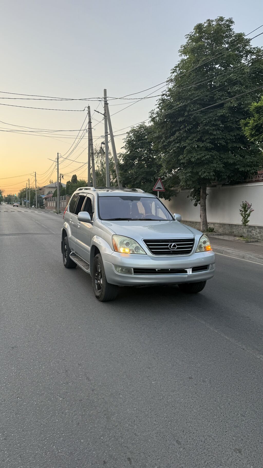 Lexus GX: 2005 г., 4.7 л, Автомат, Бензин, Внедорожник — фото 1