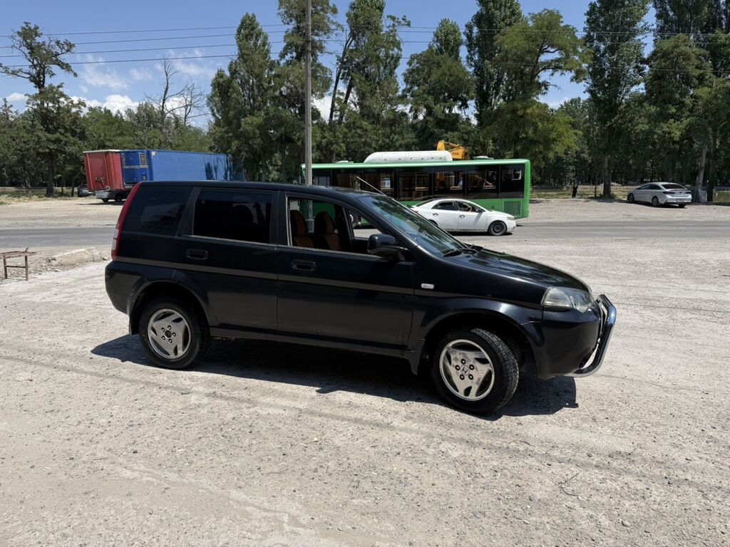 Honda HR-V: 2002 г., 1.6 л, Механика, Бензин, Кроссовер — фото 3