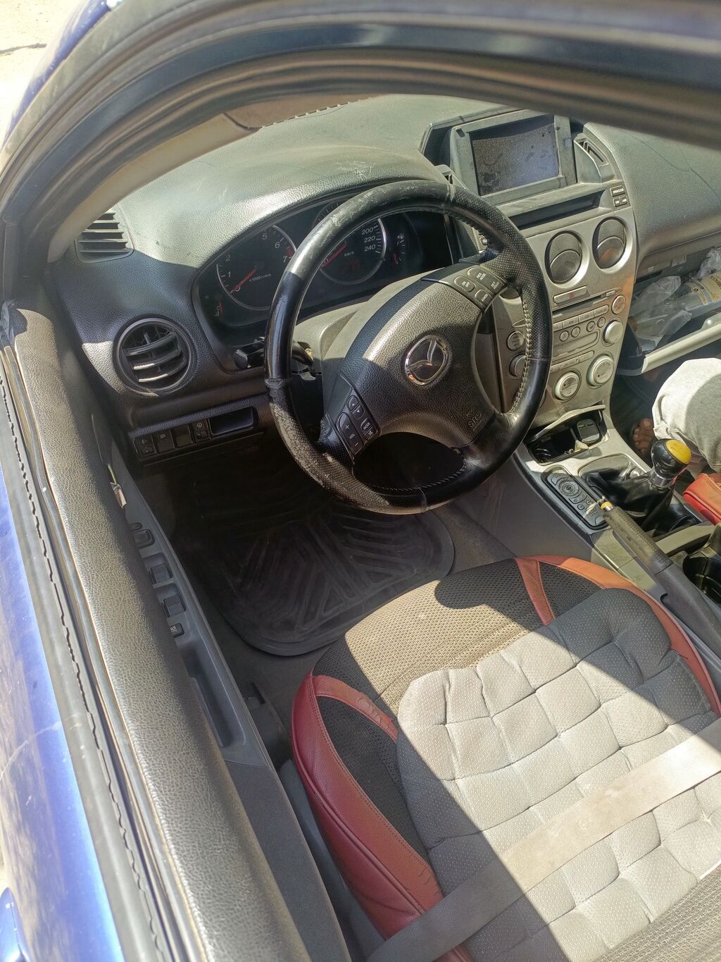 Mazda 6: 2002 г., 1.8 л, Механика, Бензин, Седан: фото 6
