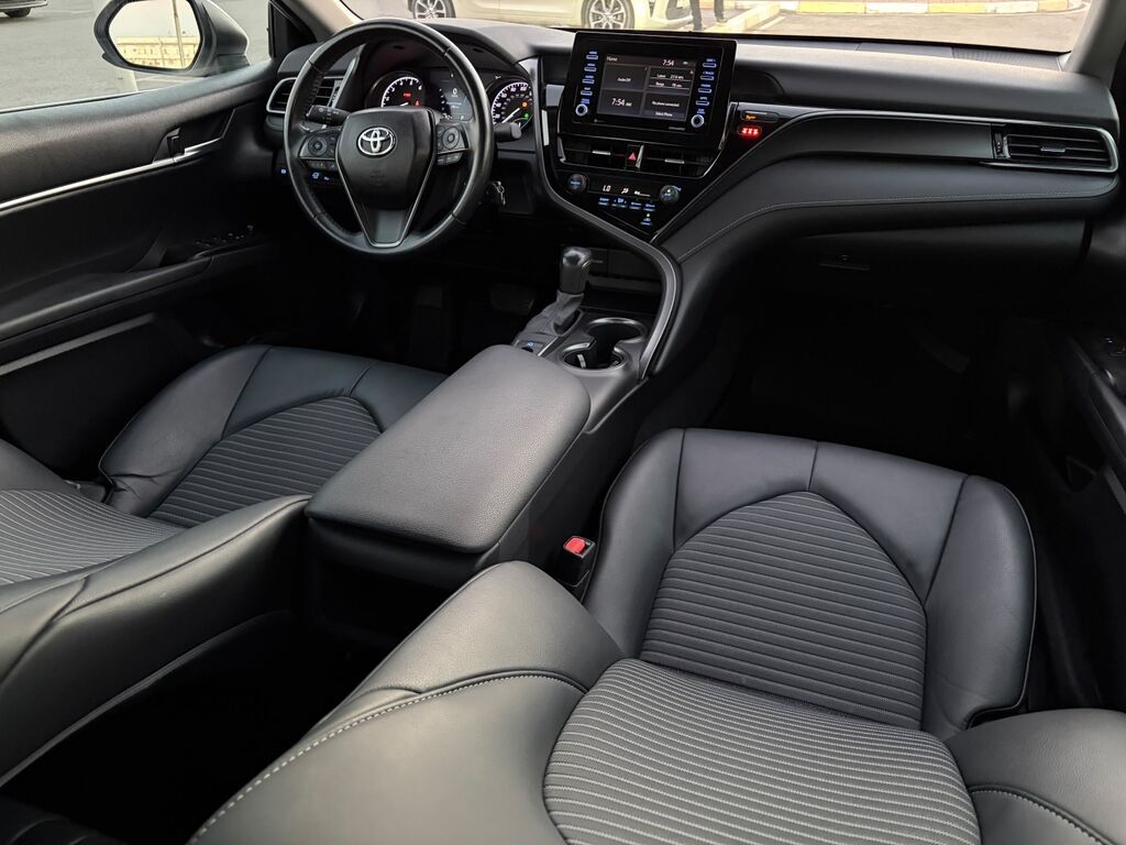 Toyota Camry: 2020 г., Автомат, Бензин, Седан: фото 5