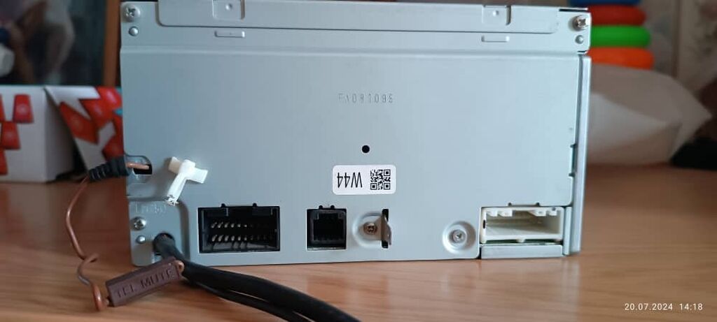 Б/у, 2-DIN, 1 ", Без системы, Без оперативной памяти ГБ ОЗУ, Без встроенной памяти Гб ПЗУ: фото 4