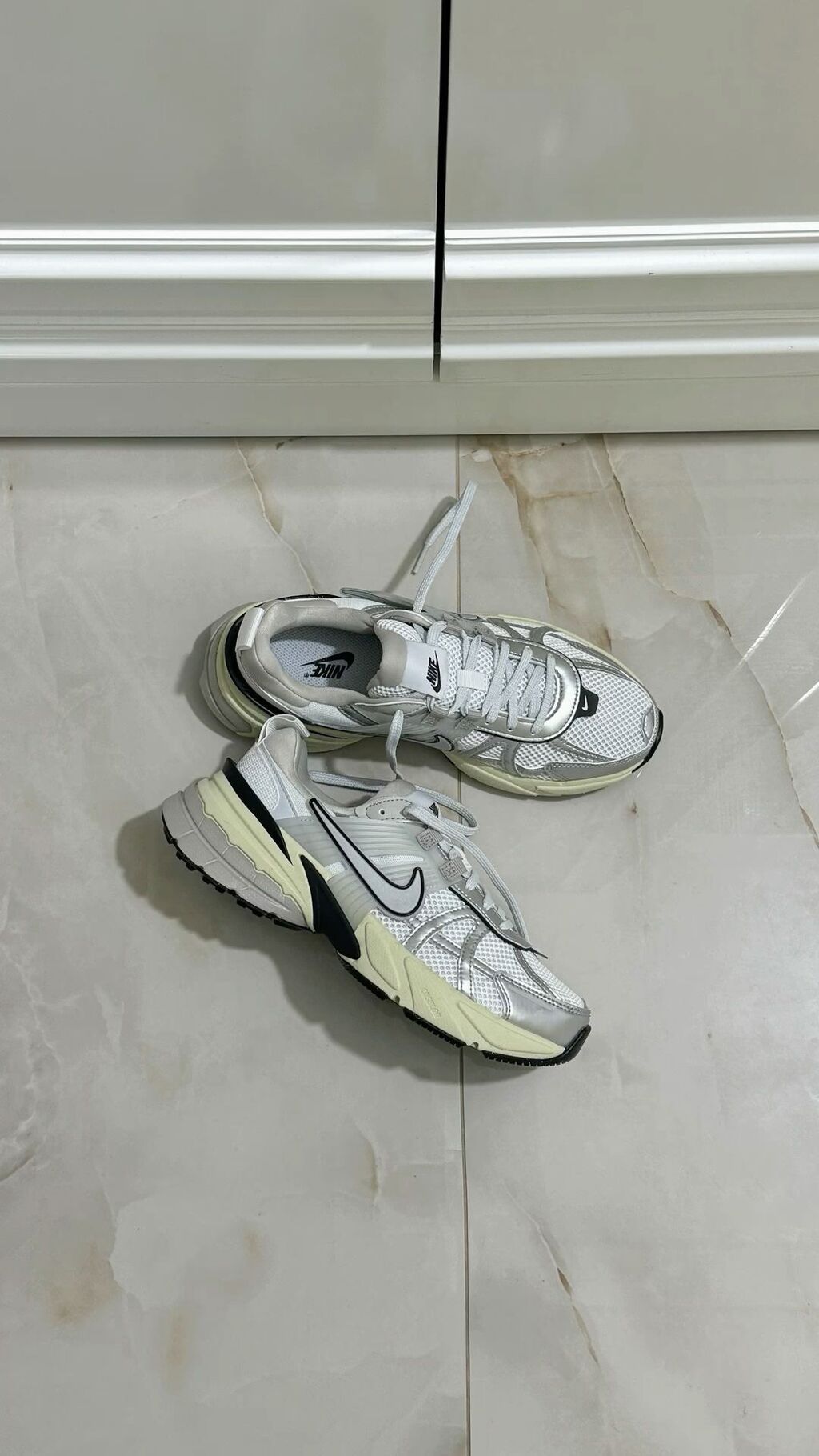 Кроссовки, 39, Nike, Б/у, цвет - Белый — фото 1
