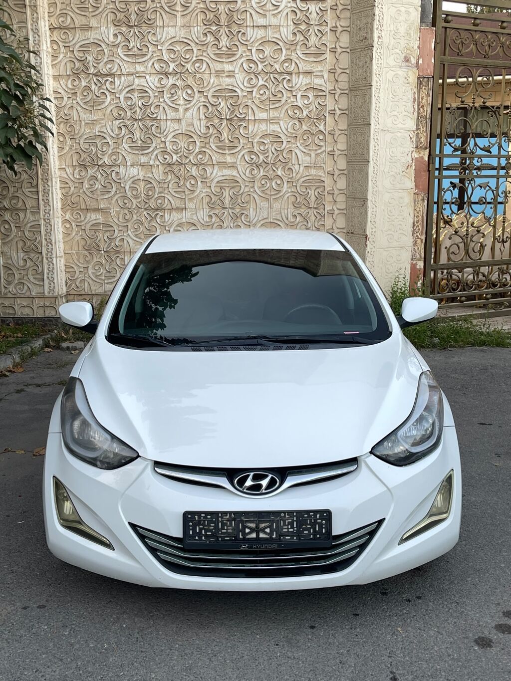 Hyundai Elantra: 2014 г., 1.8 л, Бензин: фото 3