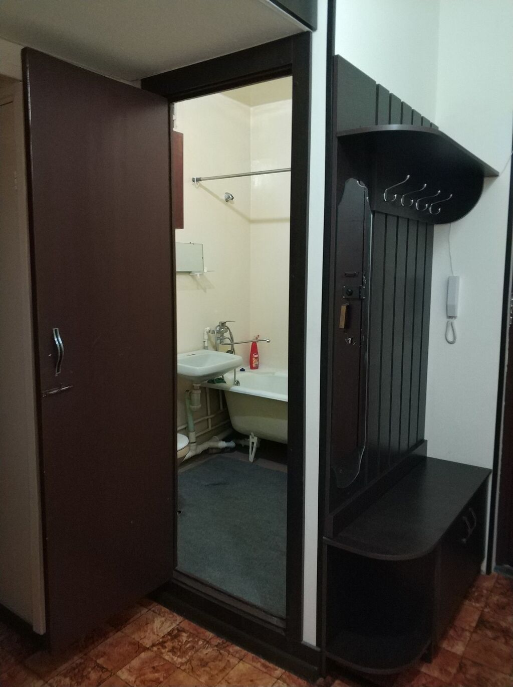 1 комната, 35 м², Асанбай мкр 105 серия, 5 этаж, Косметический ремонт: фото 1