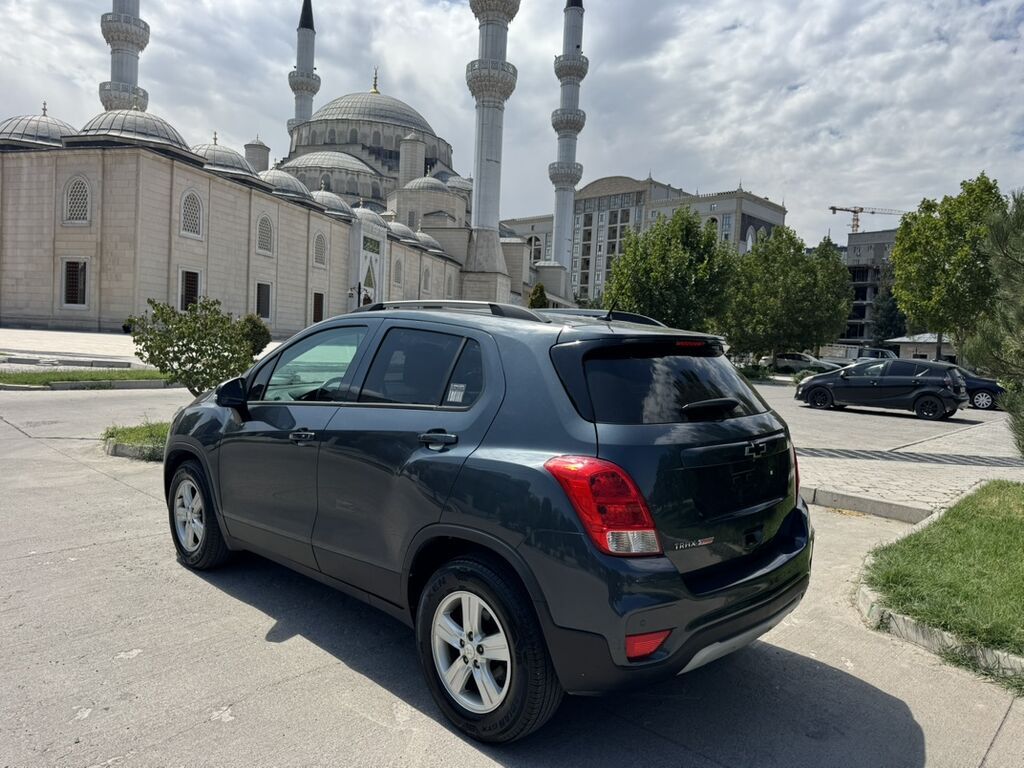 Chevrolet Trax: 2020 г., 1.6 л, Автомат, Дизель, Кроссовер: фото 2