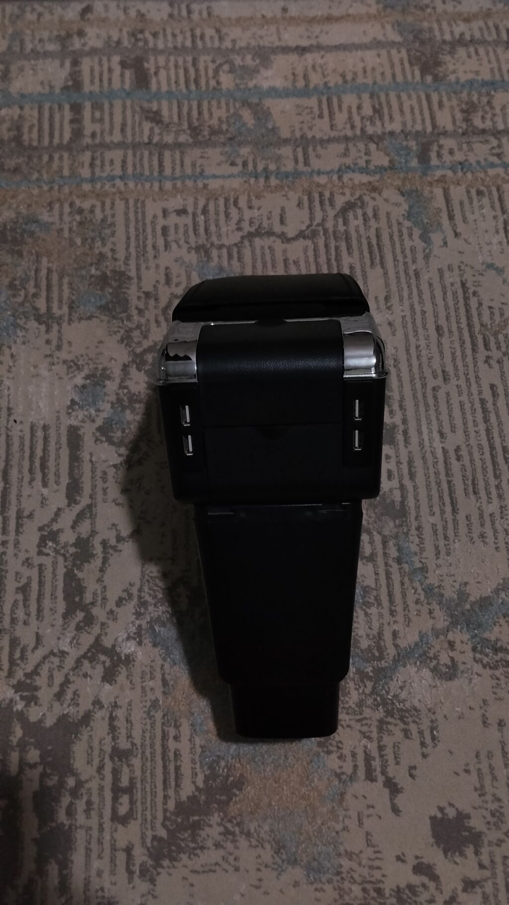 Подлокотник для автомобиля с USB-портами и бардачком - Универсальный: фото 3