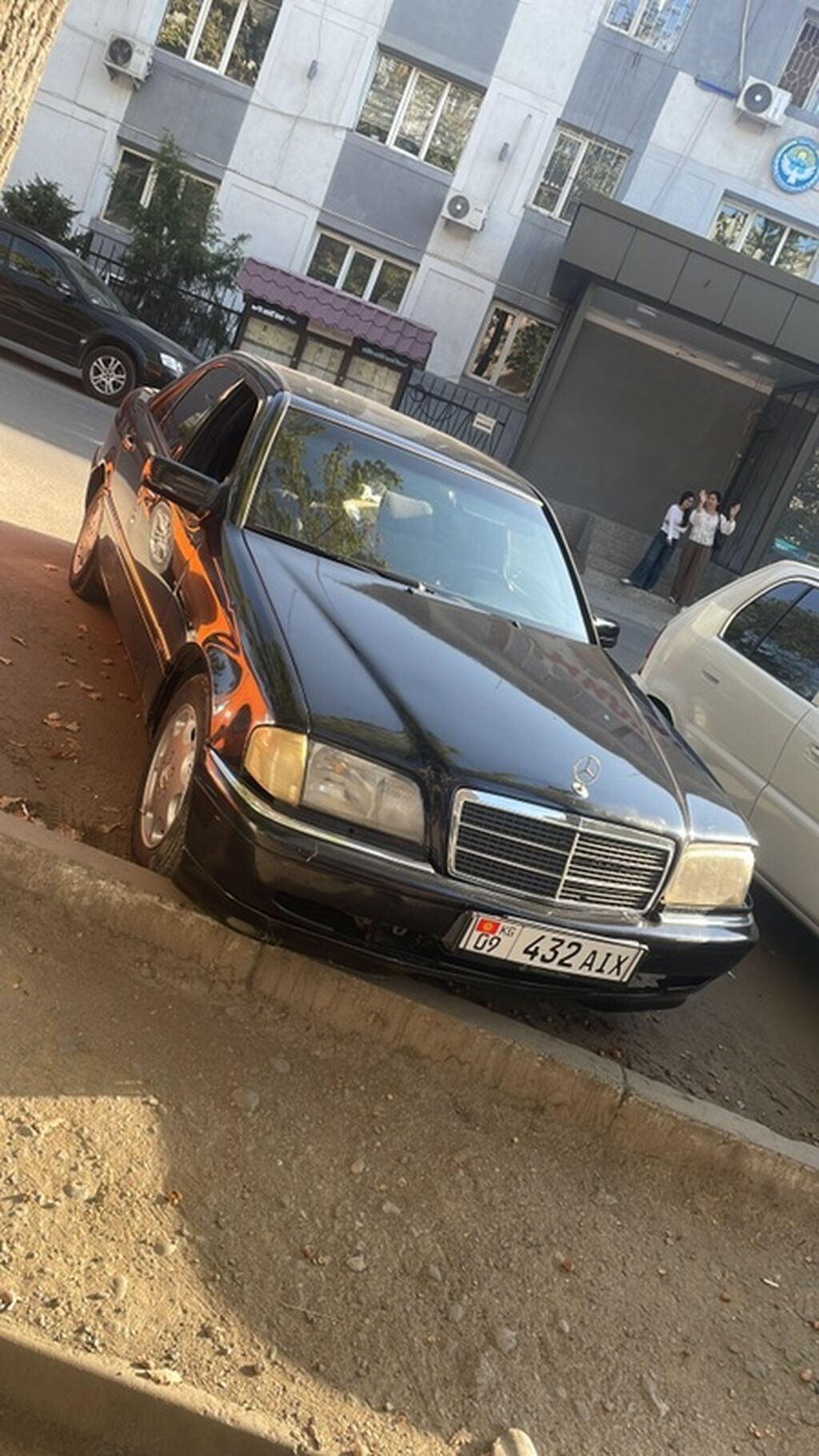 Mercedes-Benz C-Class: 1995 г., 2 л, Механика, Бензин, Седан: фото 3