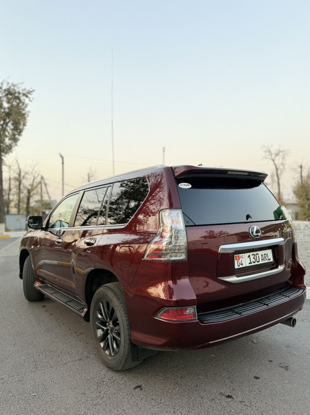 Lexus GX: 2021 г., 4.6 л, Автомат, Бензин, Внедорожник: фото 4