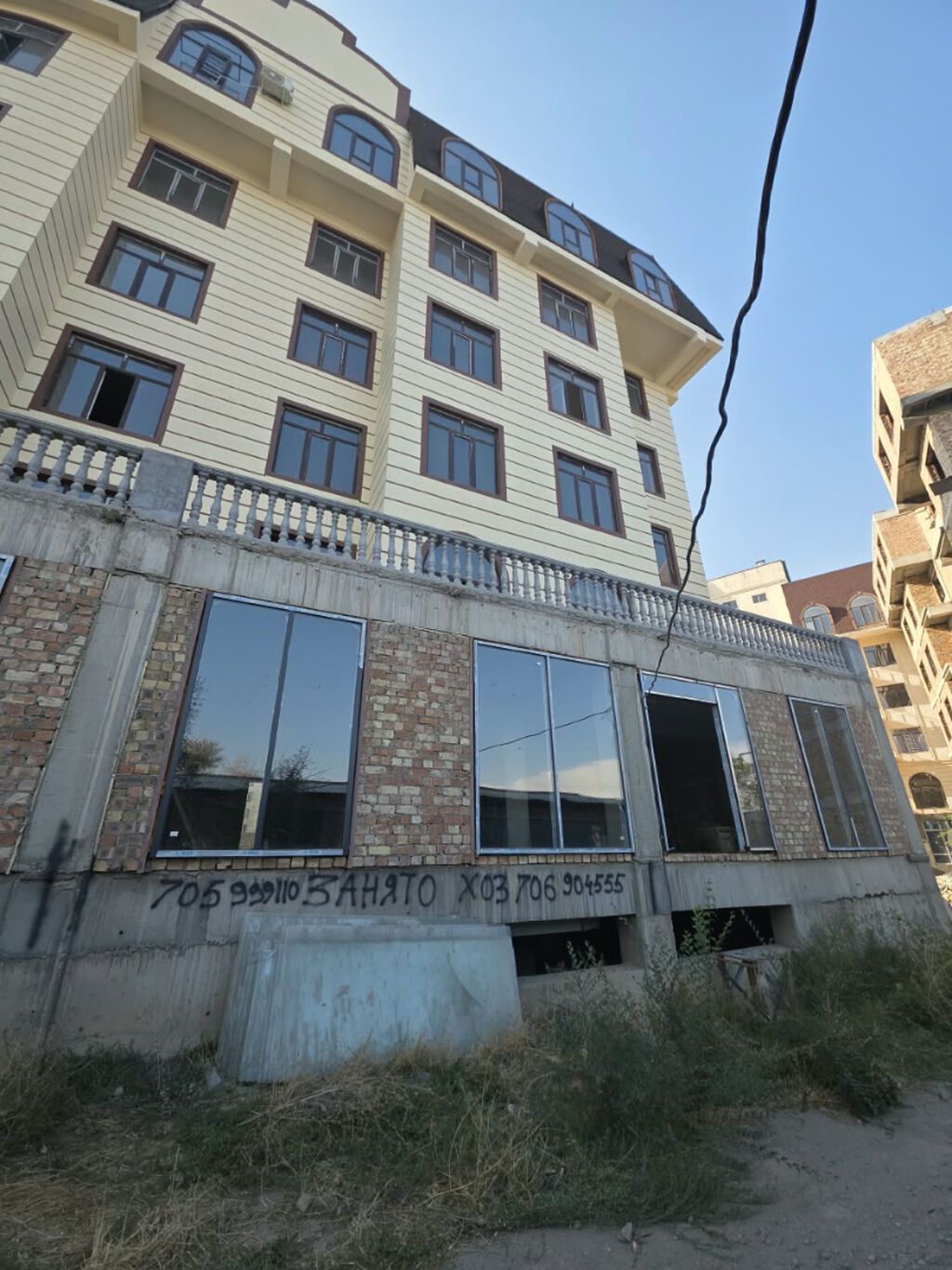 ПРОДАЁТСЯ 3-КОМНАТНАЯ КВАРТИРА Район Дордой рынка Адрес: фото 1