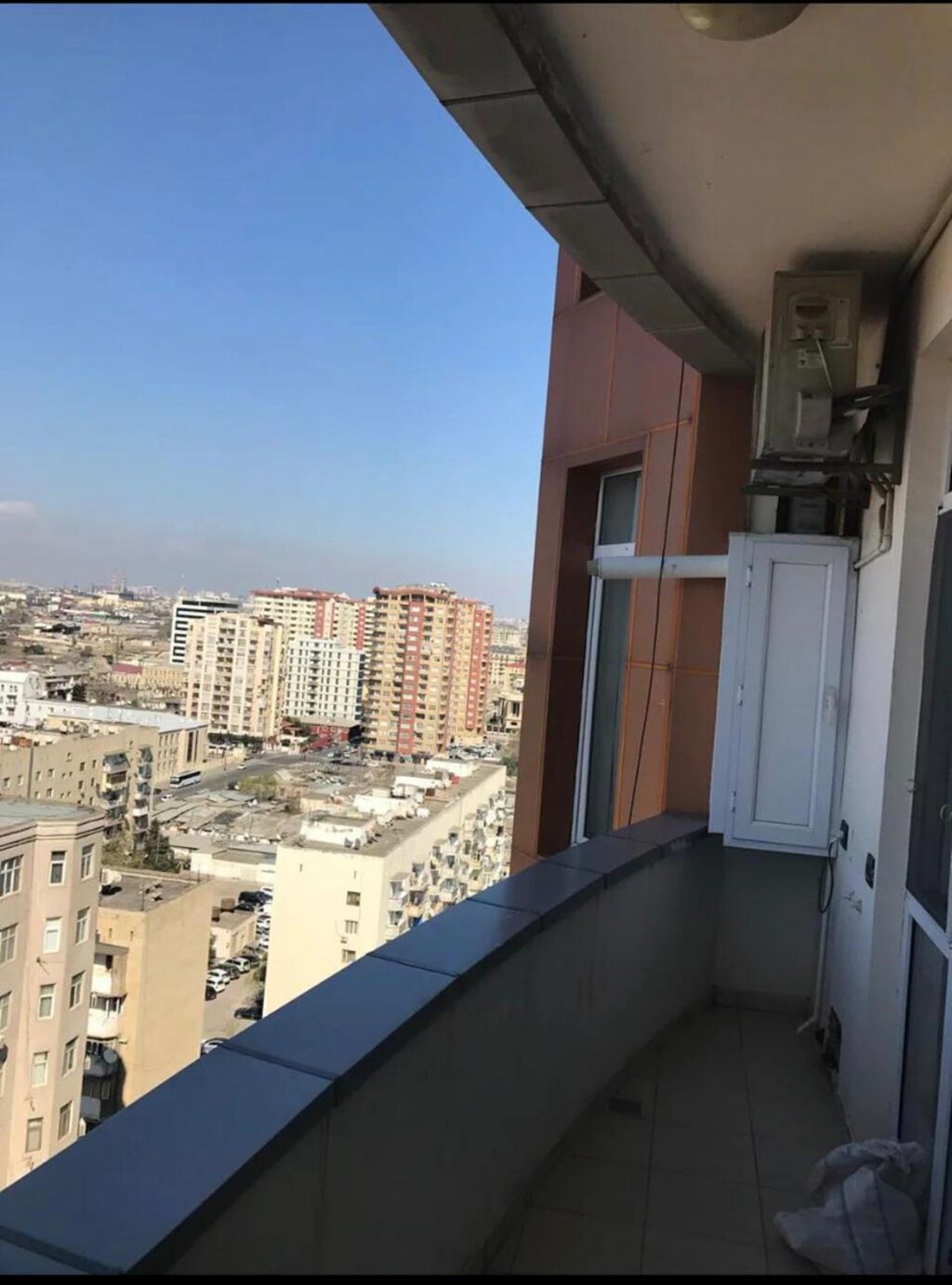 Kirayə 4 otaqlı mənzil – Xətai metrosuna yaxın, Natiq Əliyev küç.