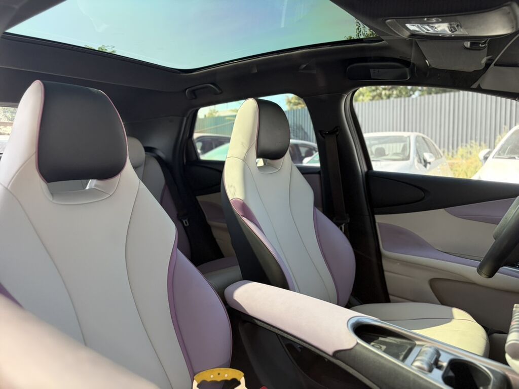 BYD Dolphin: 2022 г., 0.1 л, Автомат, Электромобиль, Хэтчбэк: фото 4