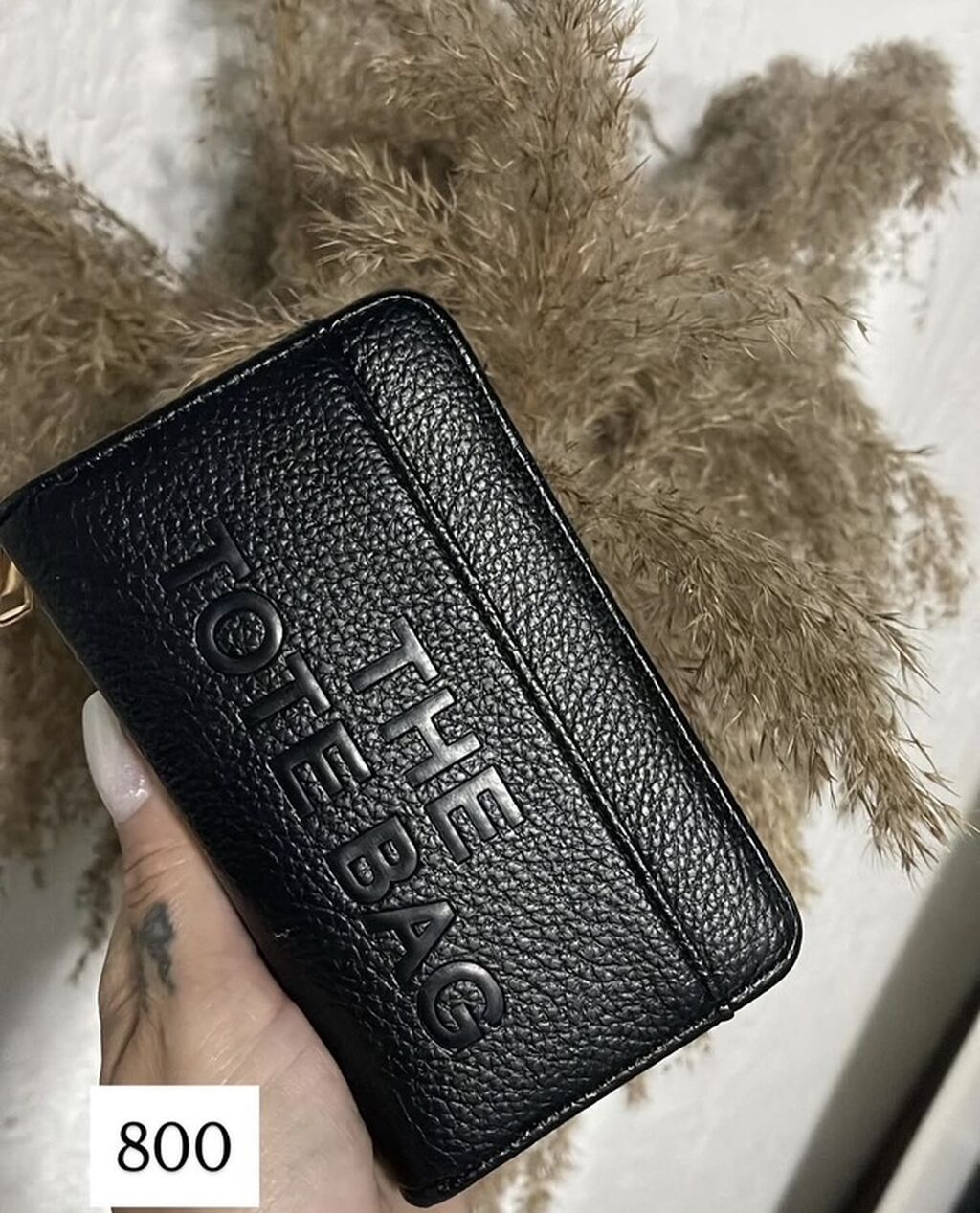 Novčanici: Crni kožni kartoholder/mini novčanik “THE TOTE BAG”. - Materijal