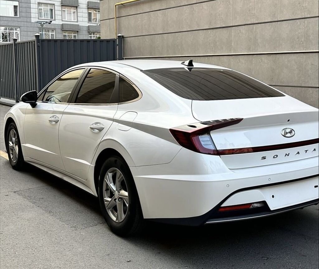 Hyundai Sonata: 2019 г., 2 л, Автомат, Бензин, Седан: фото 3