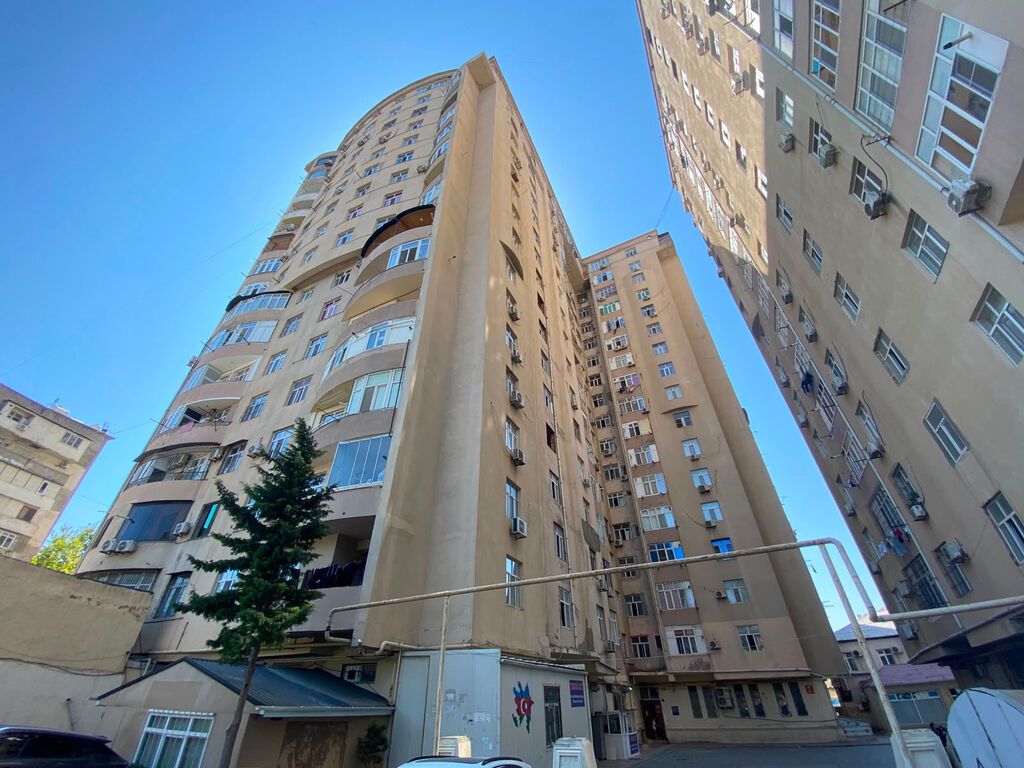 3 otaqlı, Yeni tikili, 110 kv. m