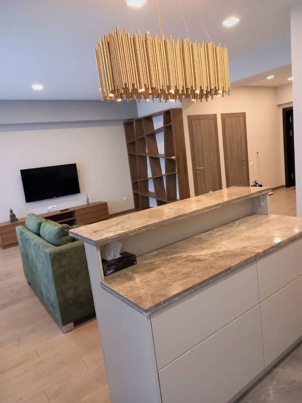 Vurğun Residence kompleksində 3 otaqlı yeni tikili mənzil kirayə verilir, 120 m², 2 300 AZN/ay, şəkil 5 / 12