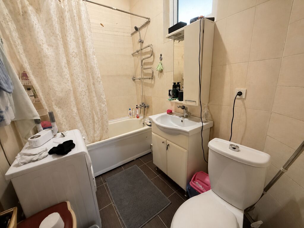 2 комнаты, 55 м², Сталинка, 2 этаж, Старый ремонт: фото 6