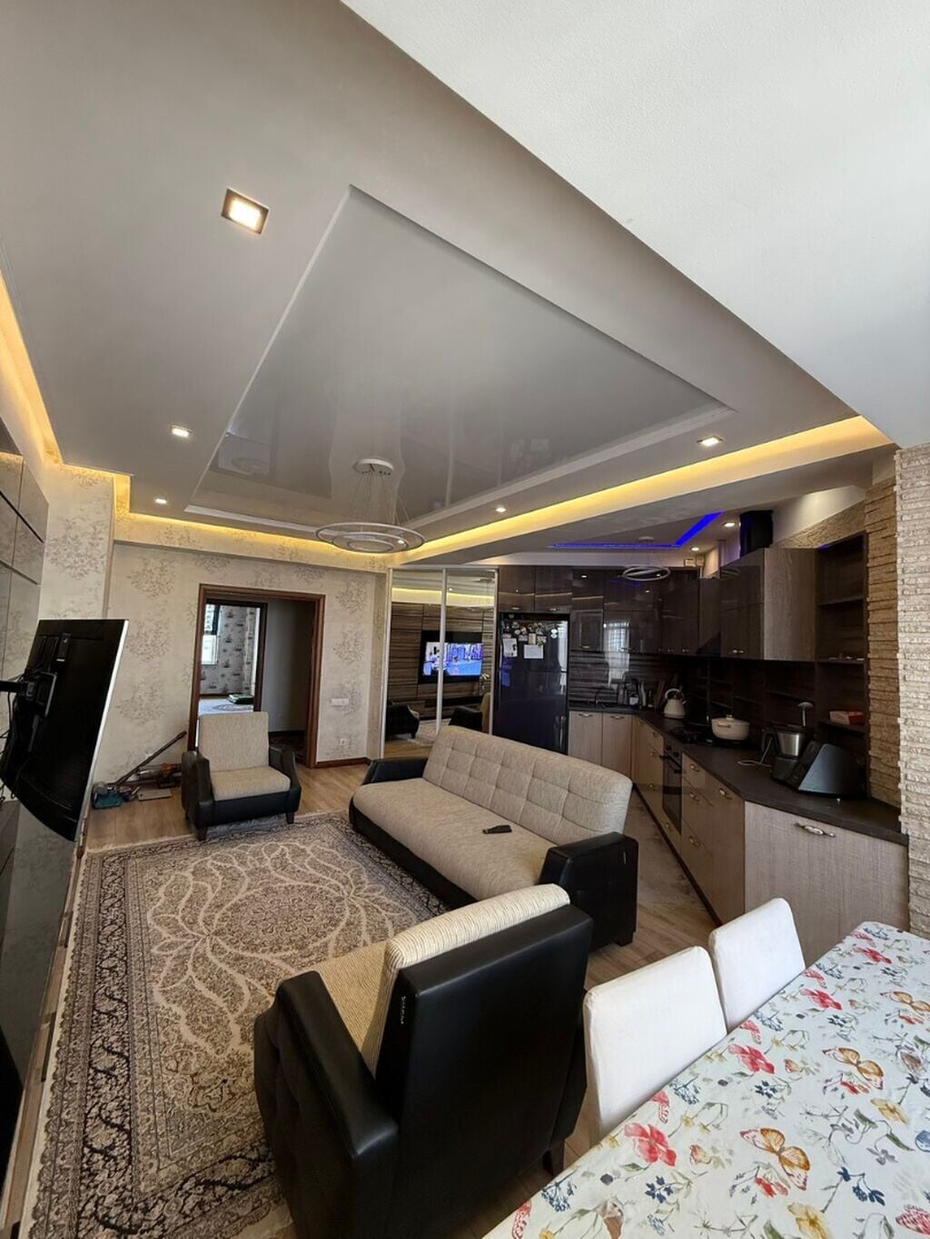 3 комнаты, 100 м²: фото 2