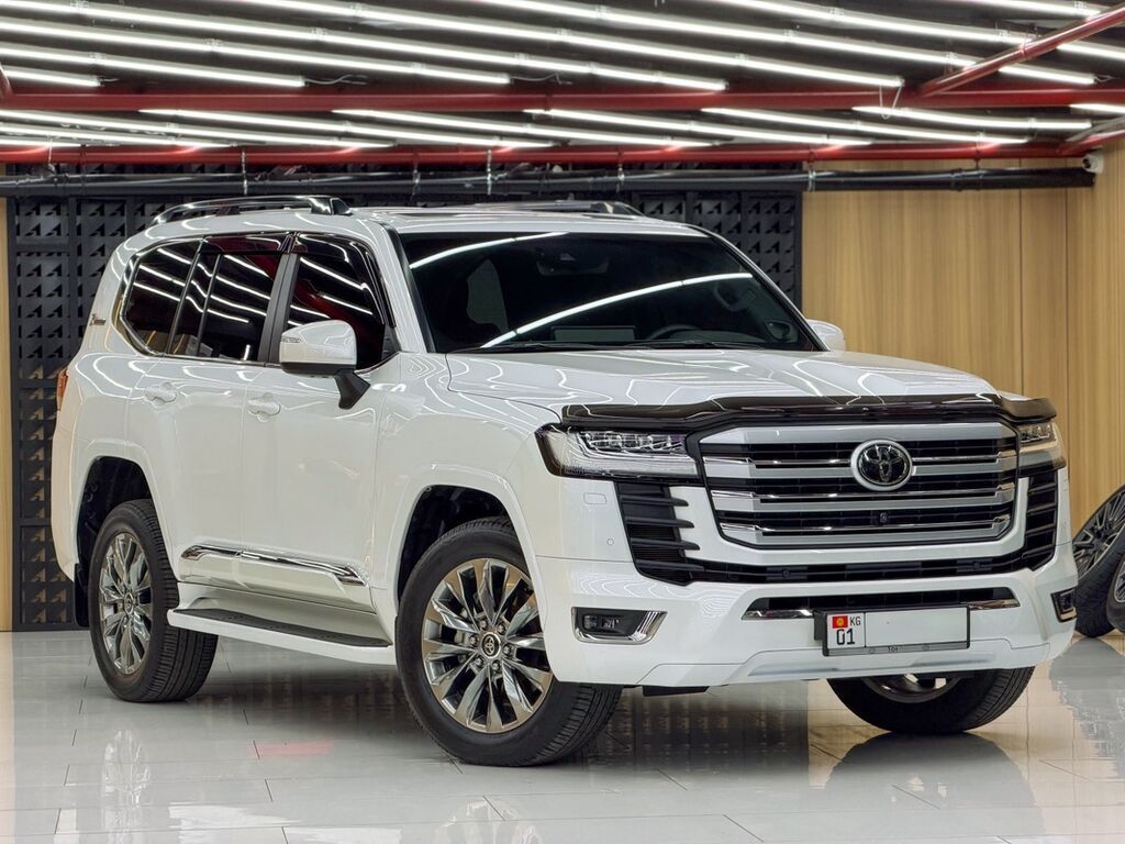 Toyota Land Cruiser: 2023 г., 3.5 л, Автомат, Бензин, Внедорожник: фото 3