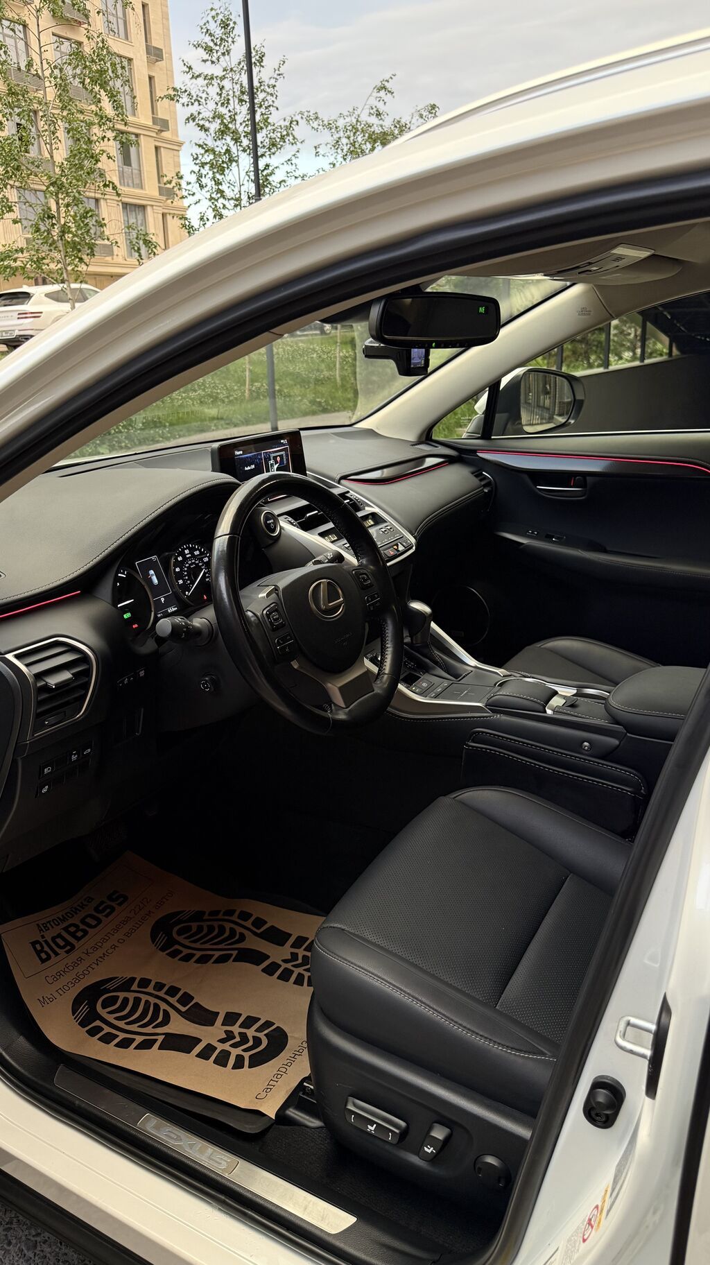 Lexus NX: 2020 г., 2.5 л, Вариатор, Гибрид, Кроссовер: фото 5