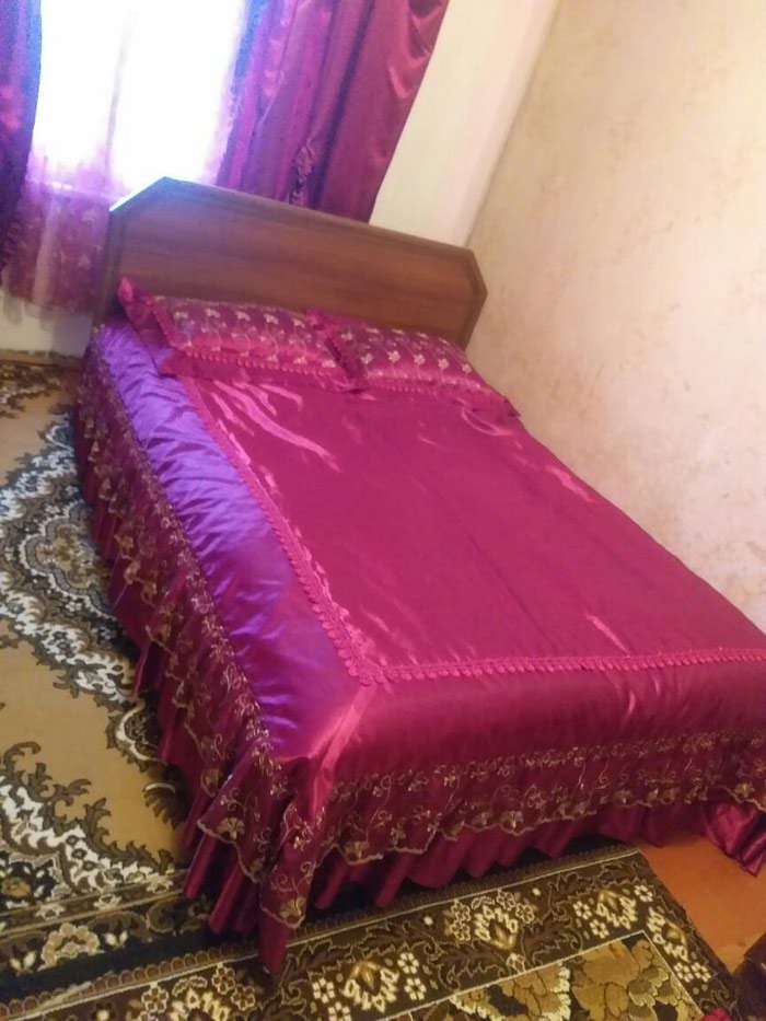 İkinəfərlik çarpayılar: Taxt Satilir.Bazali.doweyi uzluyu ile.Tecili - lalafo.az Sumqayıt şəhərində Taxt Satilir.Bazali.doweyi uzluyu ile.Tecili