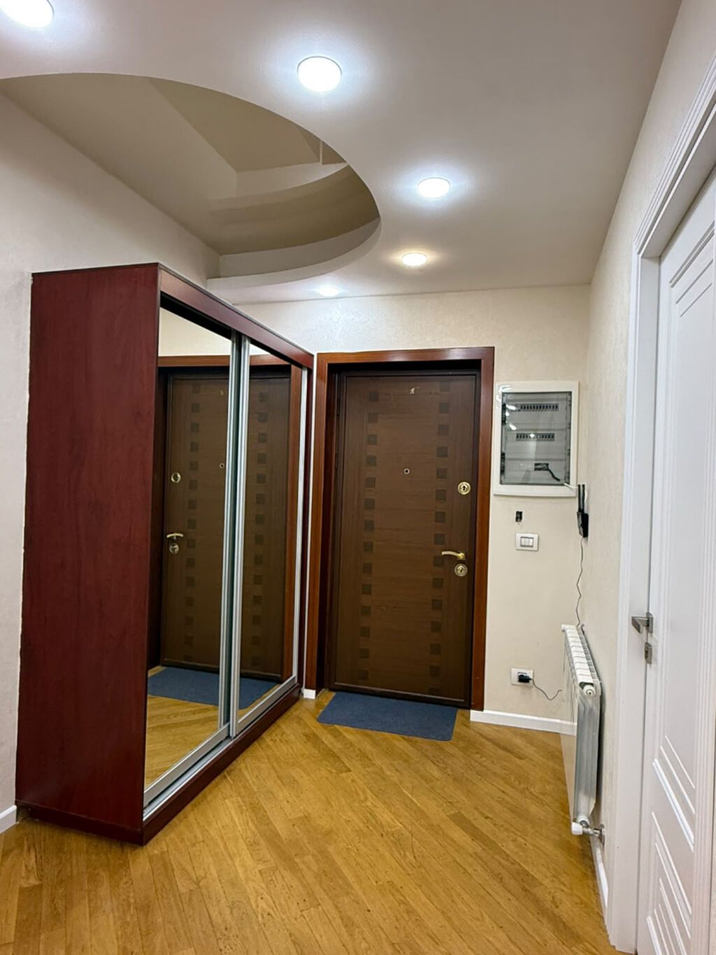 Xətai metrosu yaxınlığında 3 otaqlı, 130 m² kirayə mənzil Ünvan