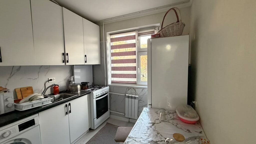 2 комнаты, 49 м², Молодая Гвардия 104 серия, 2 этаж, Евроремонт: фото 3
