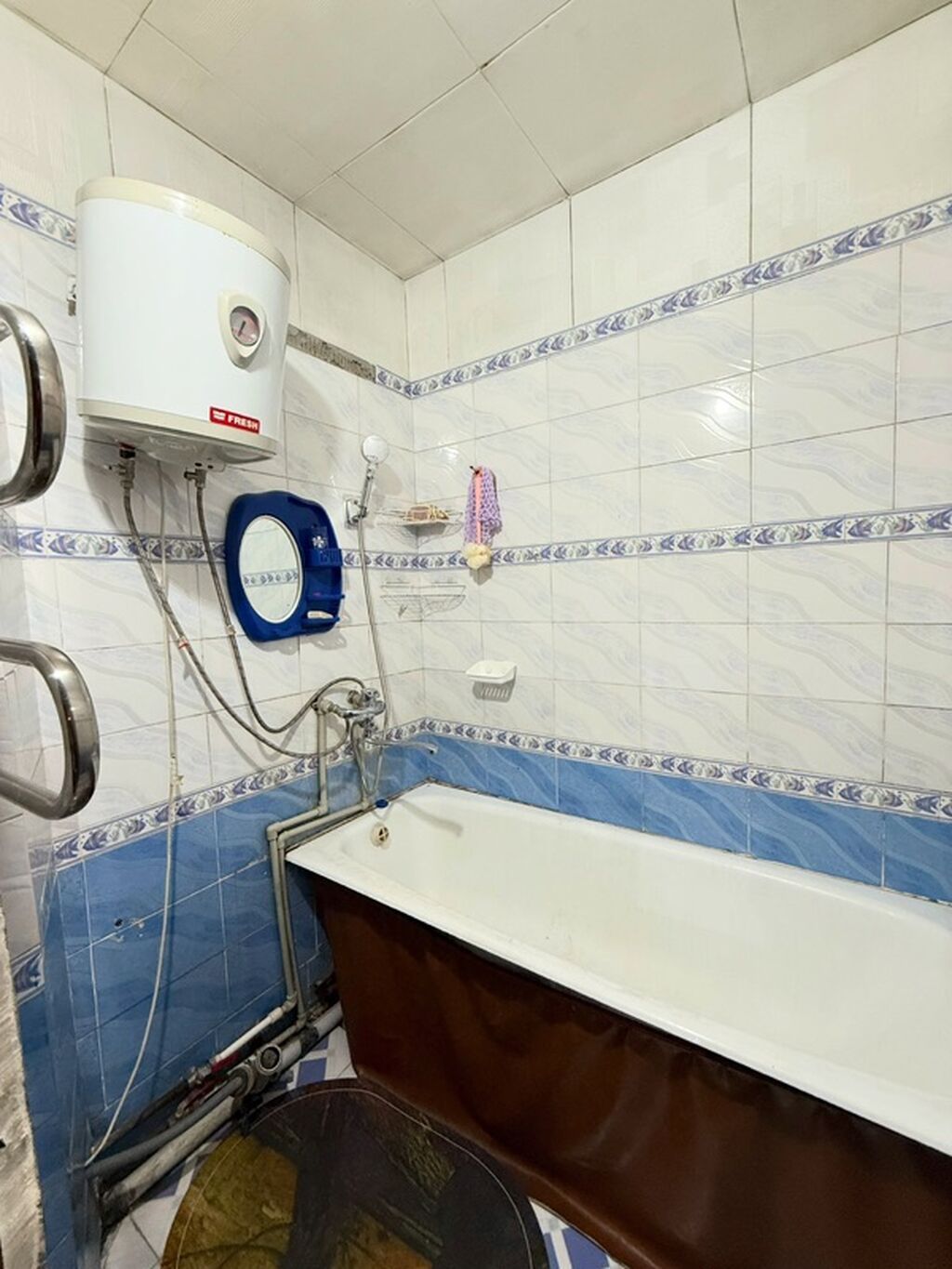 2 комнаты, 54 м², Восток-5 мкр 106 серия, 1 этаж, Старый ремонт: фото 6