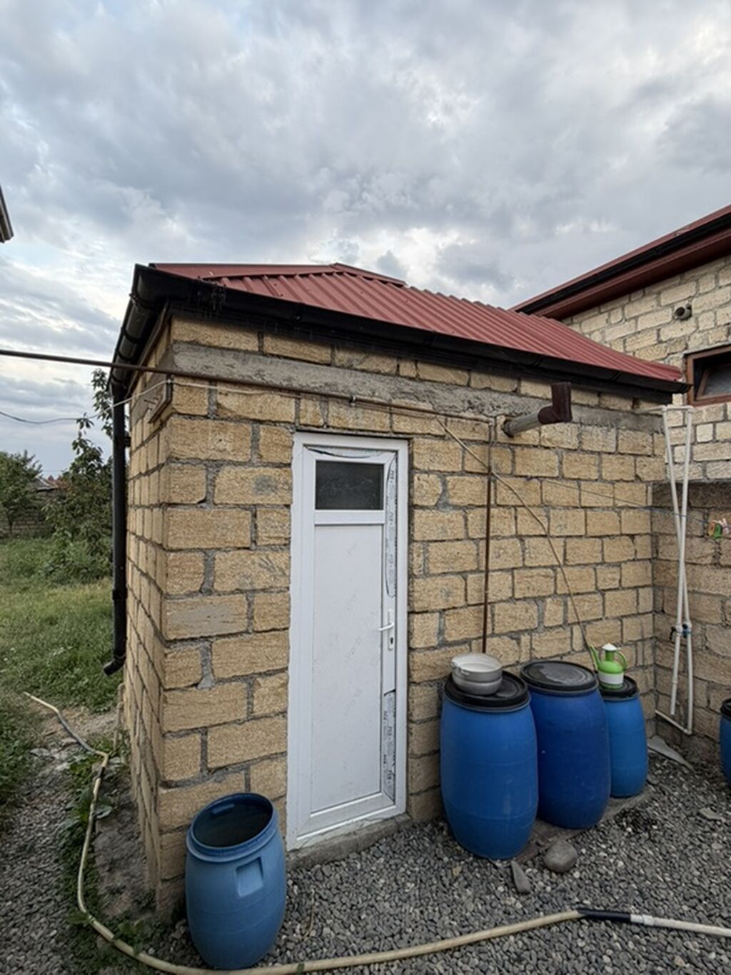 4 otaqlı, 100 kv. m, Kredit yoxdur, Orta təmir