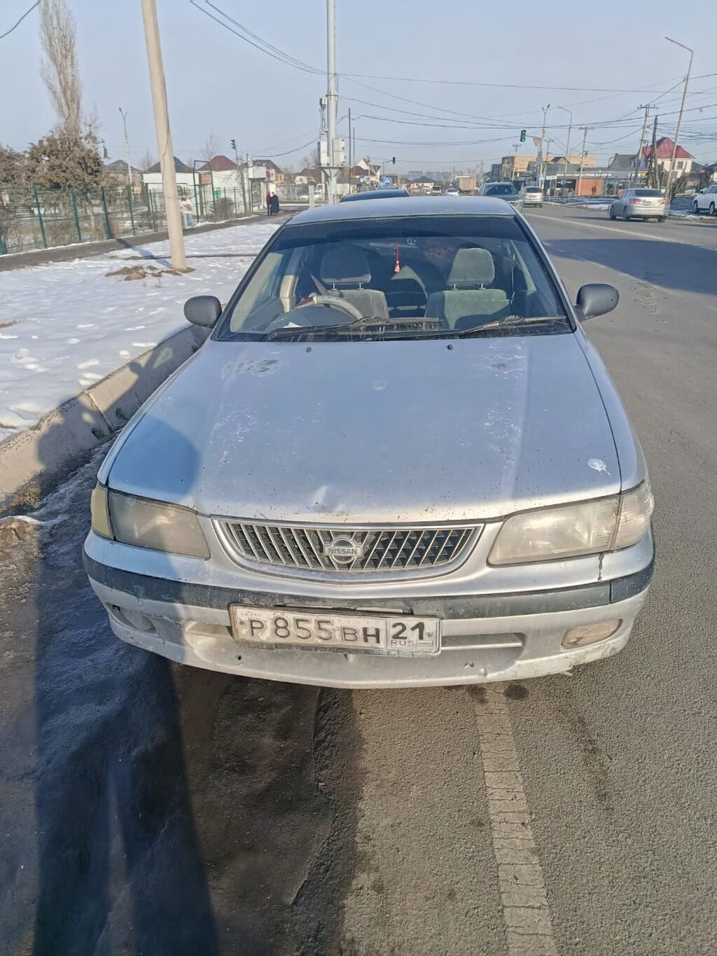 Nissan Sunny: 2000 г., 1.5 л, Автомат, Газ, Седан — фото 1