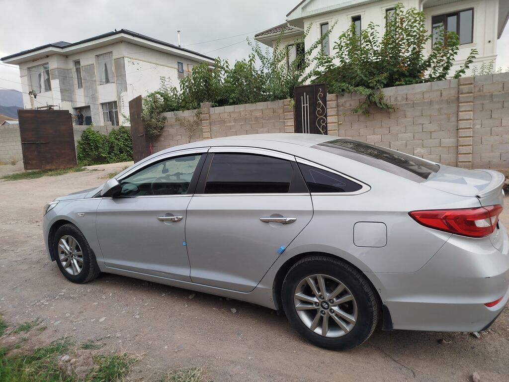 Hyundai Sonata: 2016 г., 2 л, Автомат, Газ, Седан: фото 4