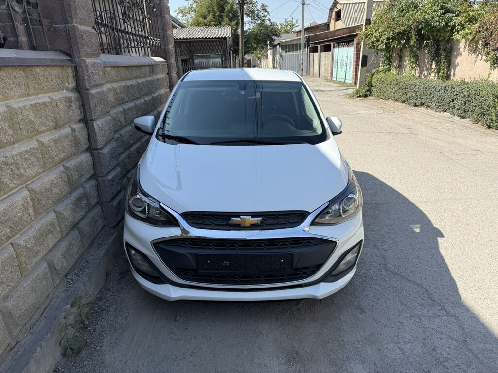 Chevrolet Spark: 2018 г., 1 л, Вариатор, Бензин, Хэтчбэк: фото 2