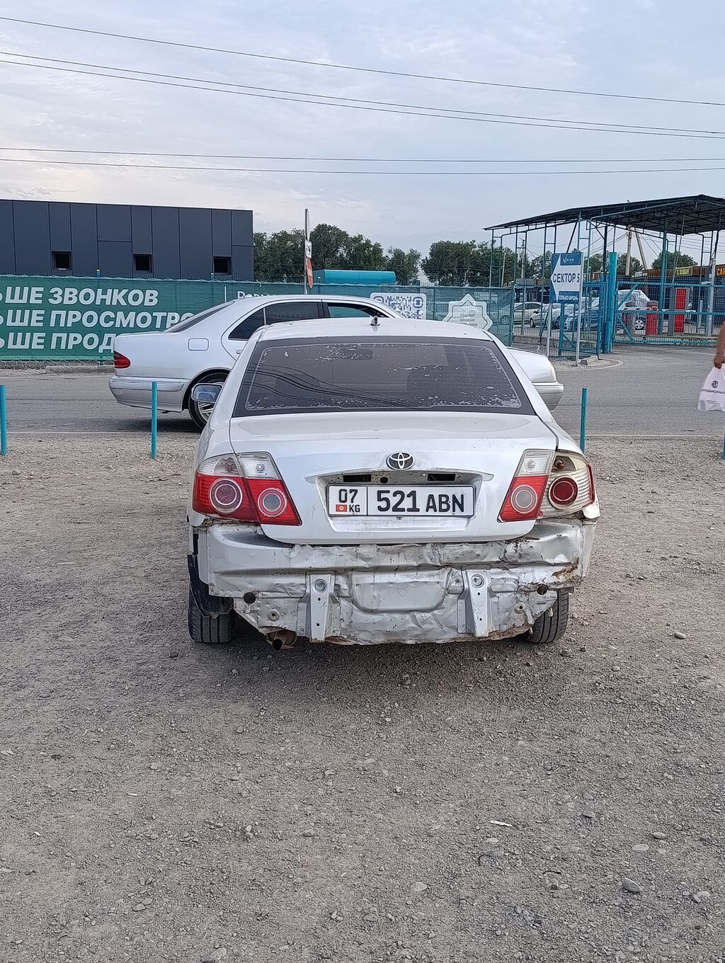 Toyota Corolla: 2010 г., 1.8 л, Механика, Бензин, Седан: фото 5