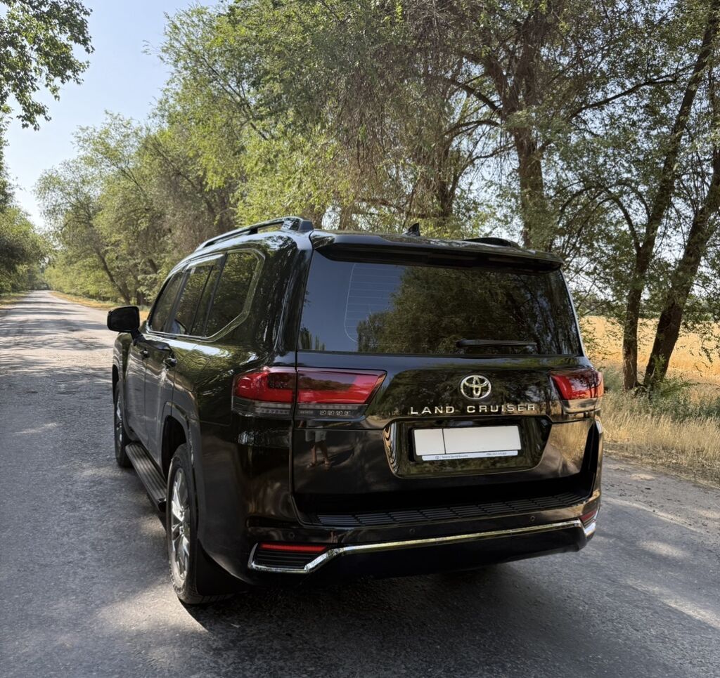 Toyota Land Cruiser: 2024 г., 3.5 л, Автомат, Бензин, Внедорожник: фото 4
